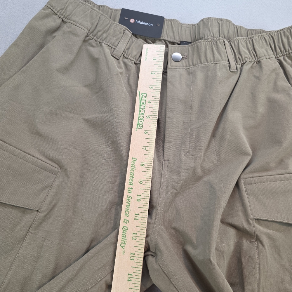 Lululemon Men's VersaTwill Relaxed Fit Cargo‎ Pants FANB Color Brown sz 38 - Picture 9 of 11